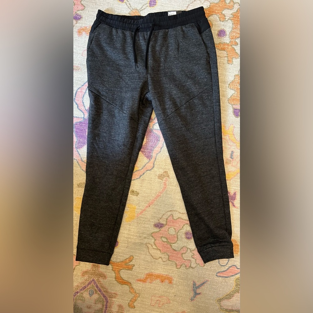 Men’s Black/Dark Grey FLX Joggers NWT